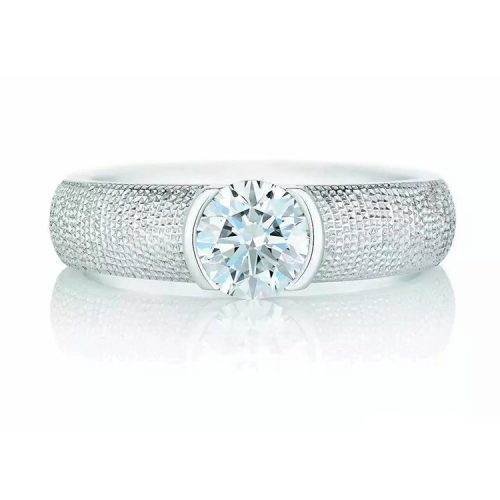 nhan kim cuong de beers luxcreuni 6