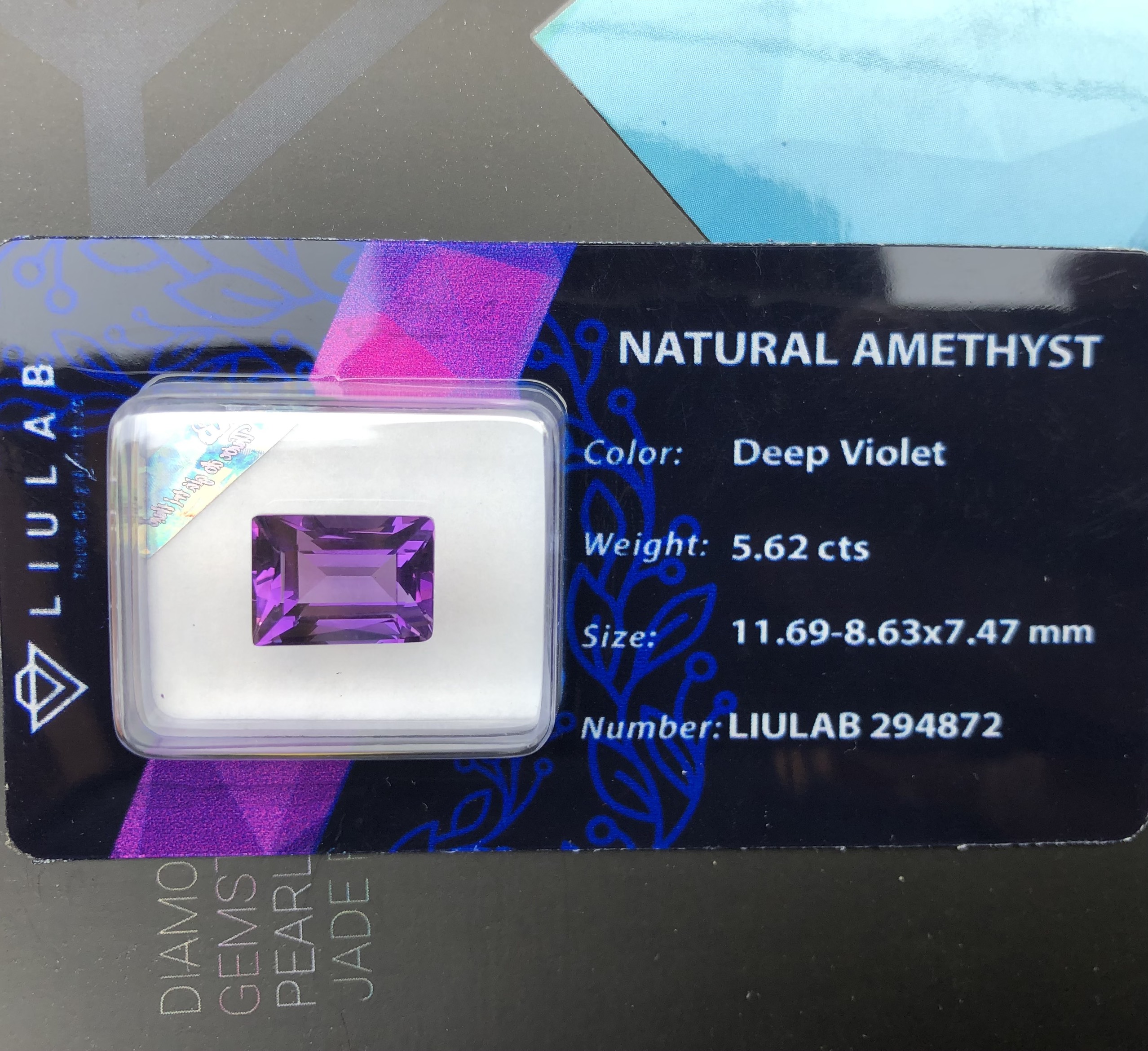 Đá Thạch anh tím Amethyst Chữ nhật màu VIP, đã kiểm định – Luxcreuni